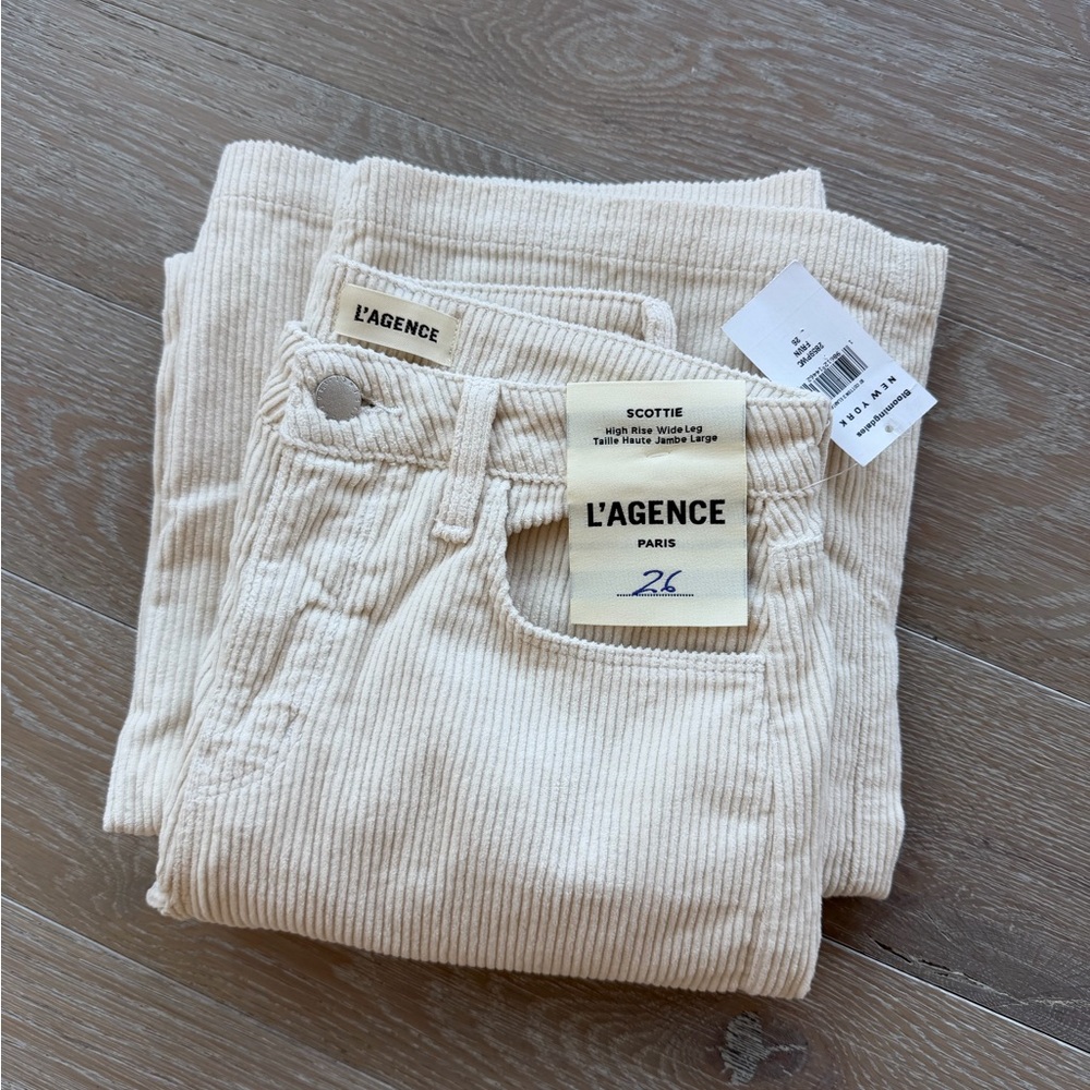 L'AGENCE Scottie High-Rise Wide-Leg Corduroy Jeans